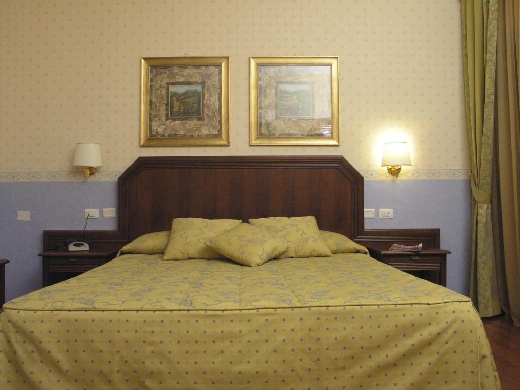 Hotel Filippeschi أورفييتو الغرفة الصورة