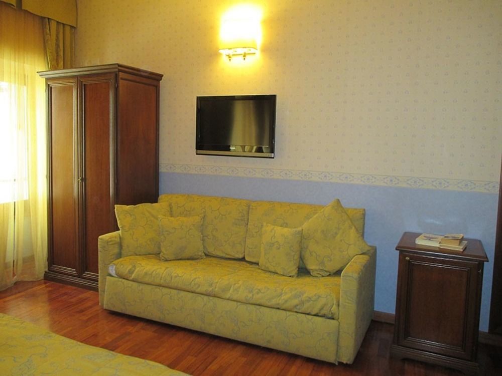 Hotel Filippeschi أورفييتو المظهر الخارجي الصورة